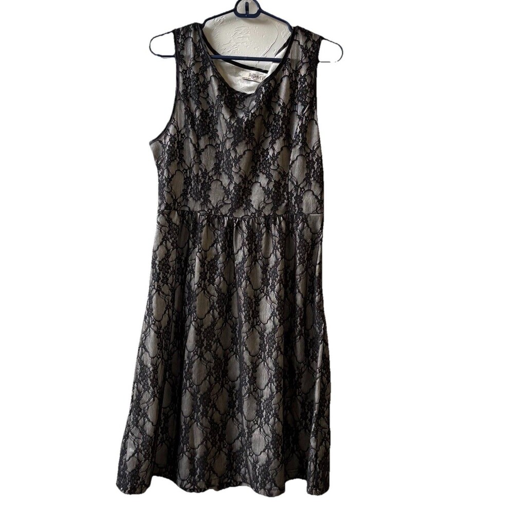 Romy Black Floral Lace Overlay Round Neck A-Line Knee Dress Women’s Sz L
